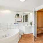 Apartment Sote - 1-2km From The Sea By Interhome *