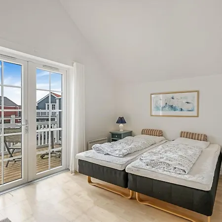 Apartment Sote - 1-2km From The Sea In Western Jutland By Interhome Blavand